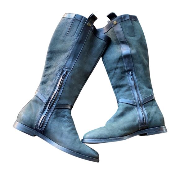 Cole Haan Charcoal Black Liberty Boots leather flat winter minimalist size 6.5 - Picture 5 of 10